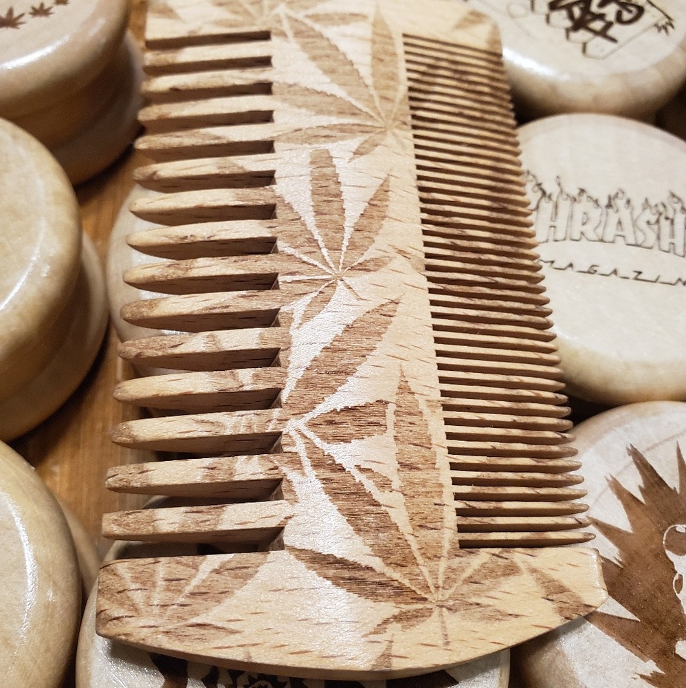 Wooden Carved comb